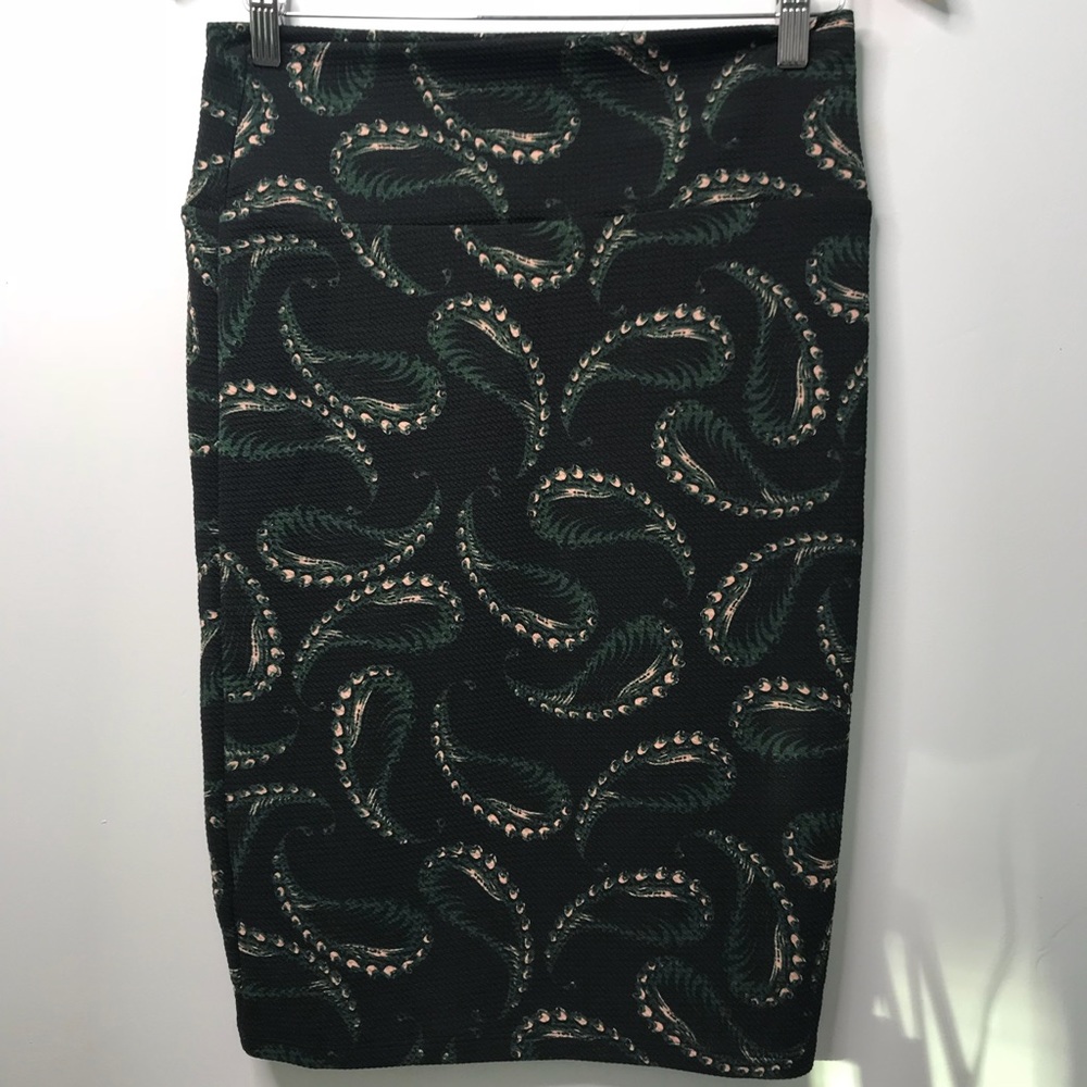{LuLaRoe} Cassie Skirt